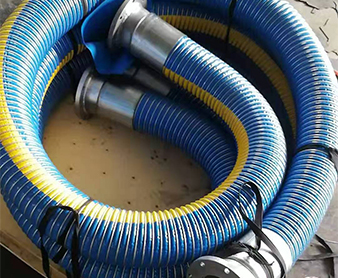 複合軟管（guǎn）